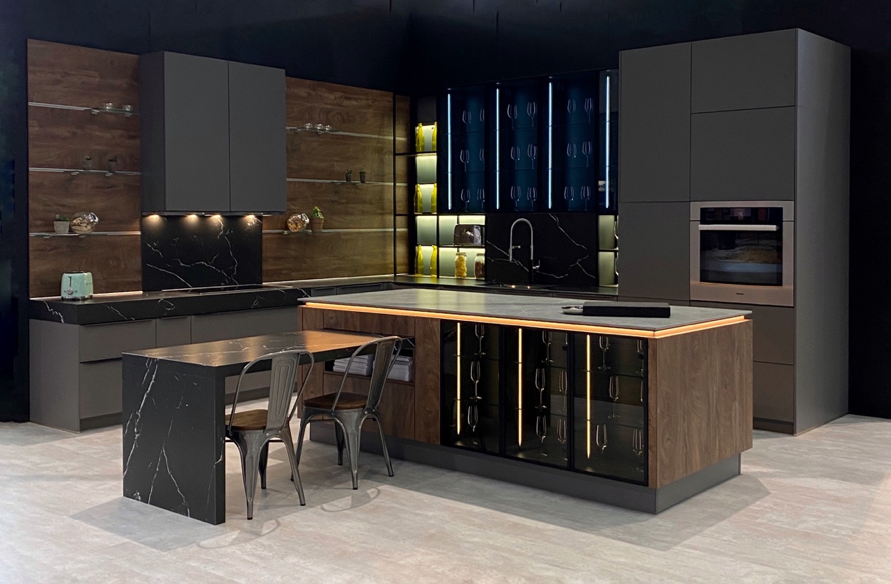 Boston Team. Modern Kitchens.